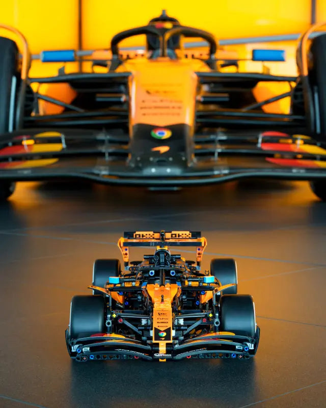Coche McLaren MCL39 F1